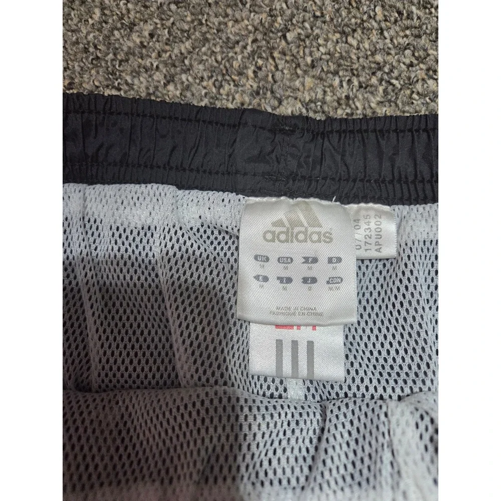 Adidas Athletic Pants Mens Large Black Nylon‎ 3-Stripe Sporty Fitness Sweats